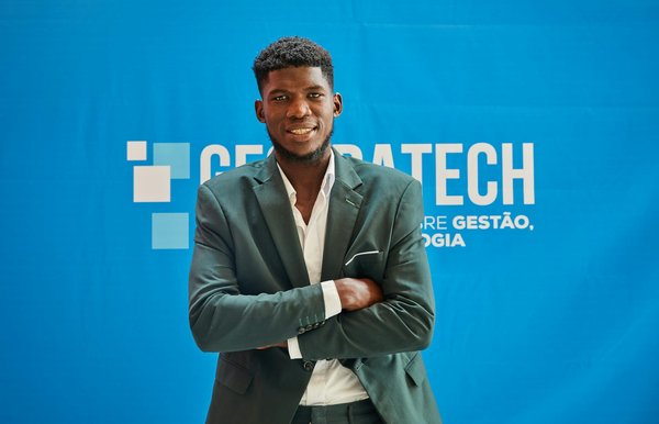 How Can Emerging Technologies Transform the UK High-Tech Industry?